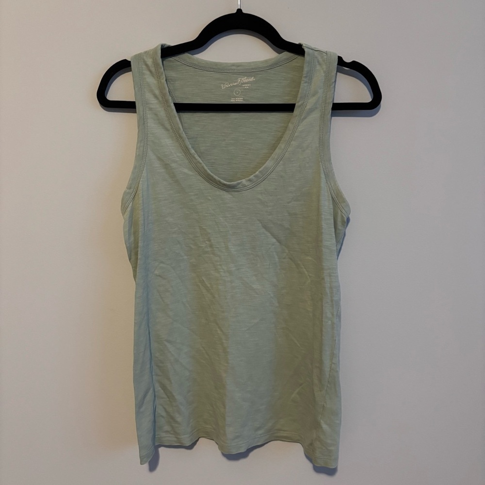 Universal Thread Sage Green Tank Top